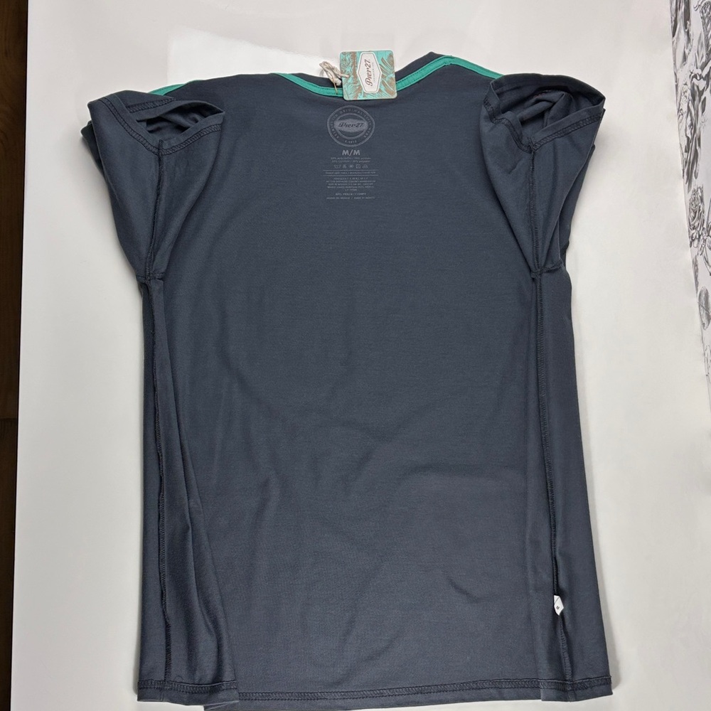 NWT Pier 27 Los Cabos Beach Life T shirt - Picture 4 of 5